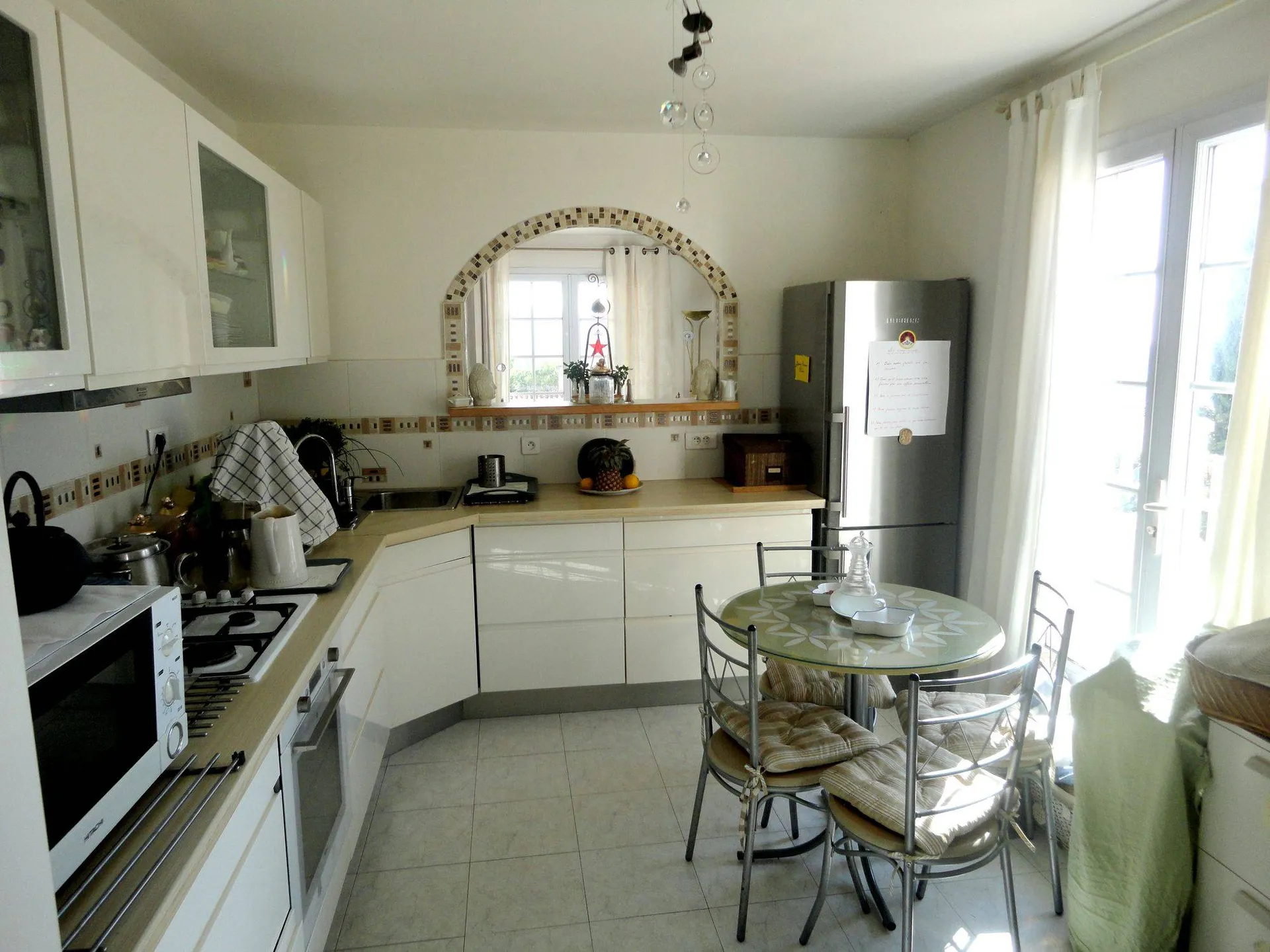 villa récente carnoux