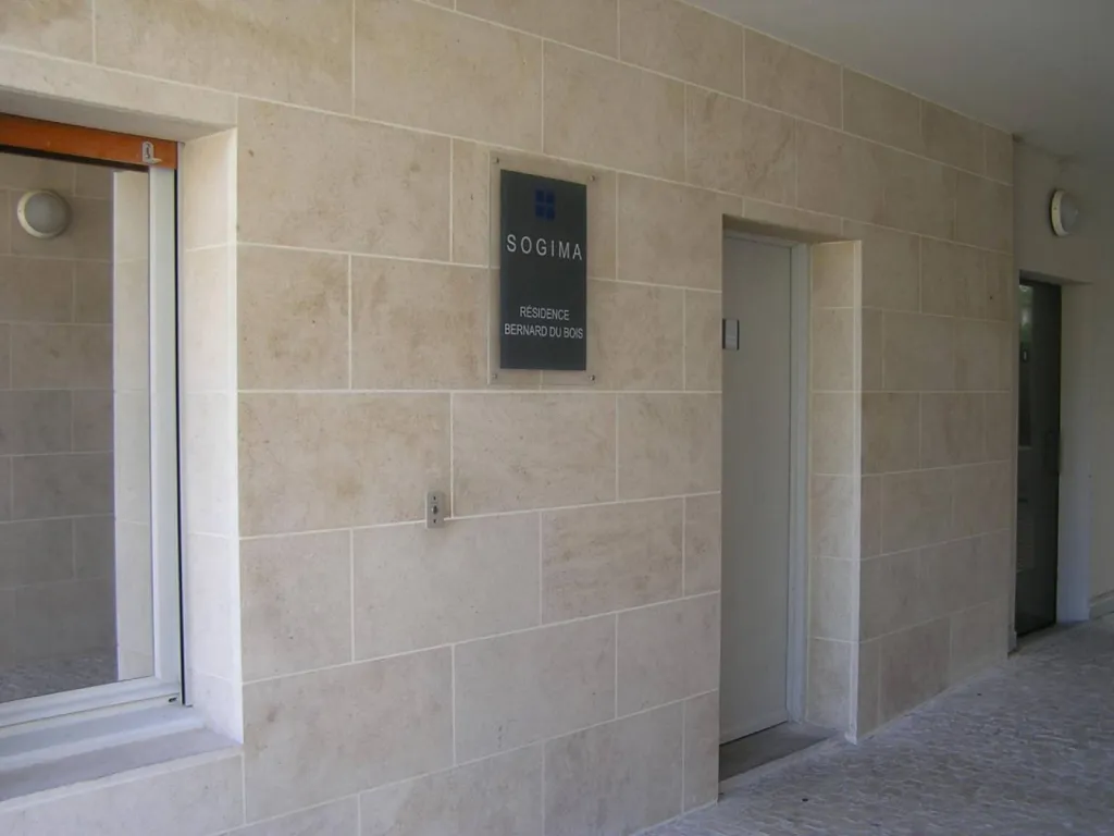 Parement pierre intérieur et parement pierre extérieur, livraison Bordeaux, Lyon, Paris