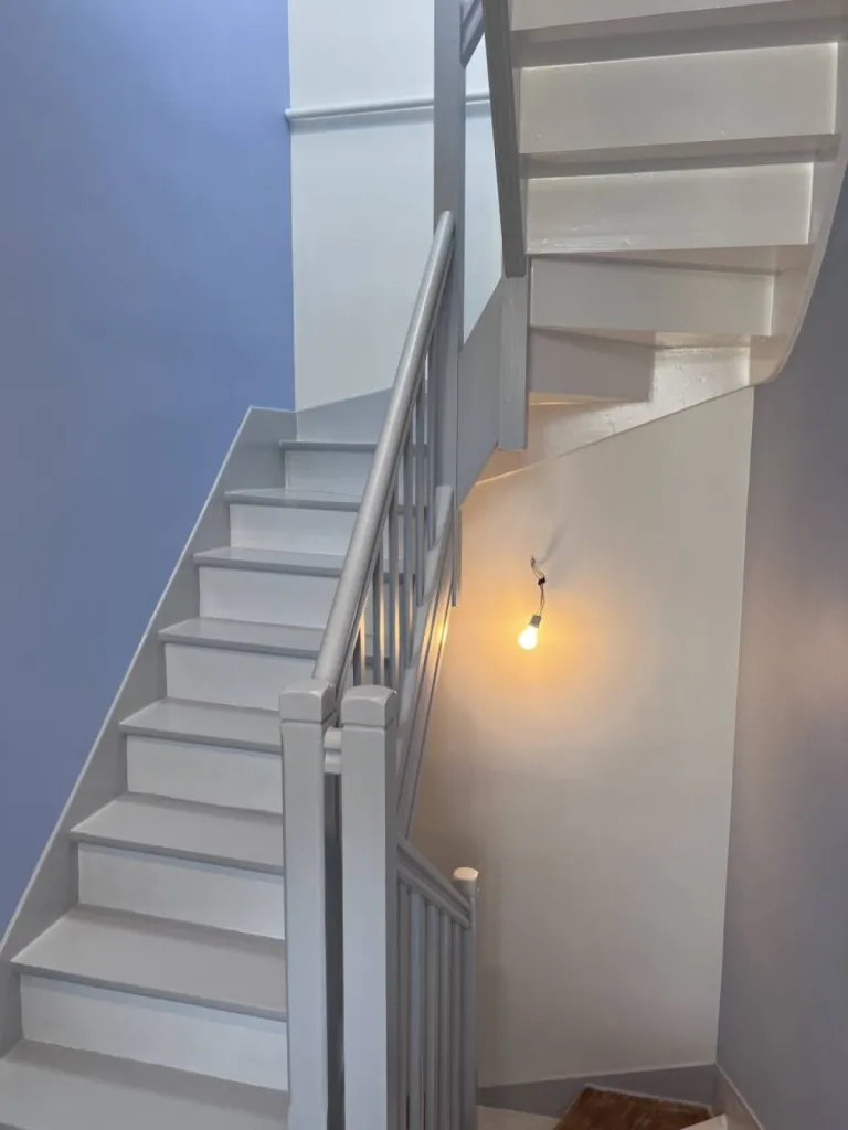Trouver une entreprise pour la rénovation d'une cage d'escalier au Havre
