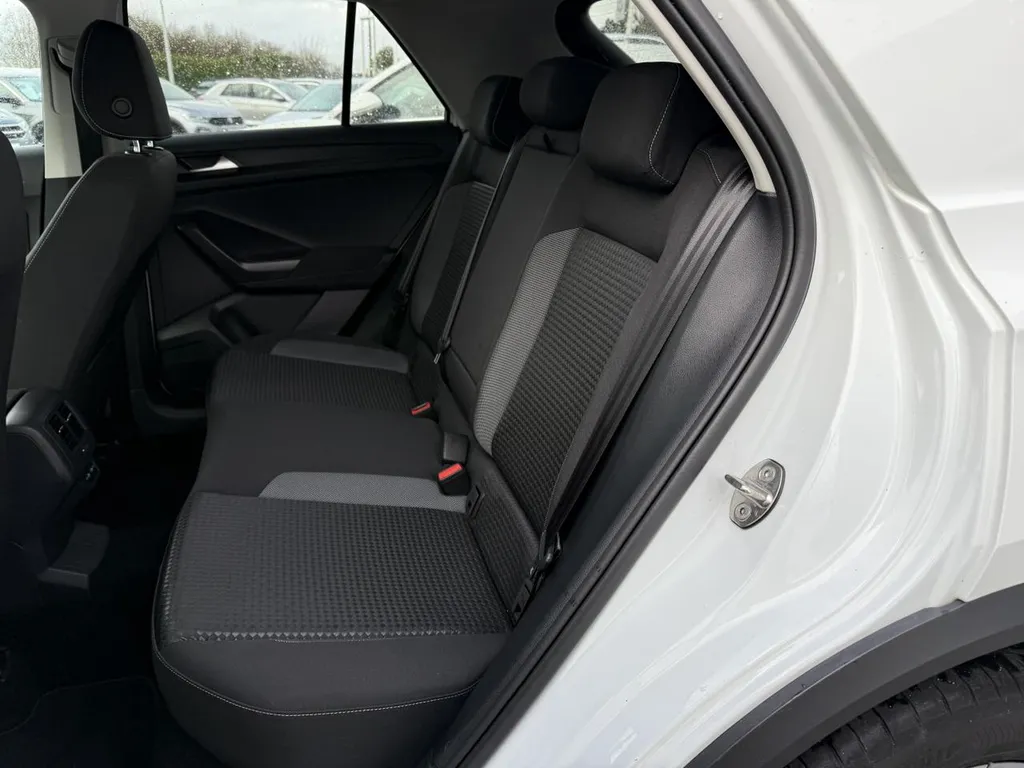 Achat voiture occasion Le Havre : Volkswagen T-Roc 2.0 TDI 115 Active disponible chez Caudebec Automobiles