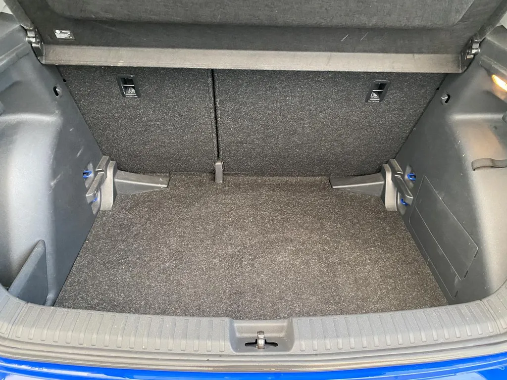 Achat Skoda Fabia occasion près du Havre : berline essence 95ch révisée et garantie chez Caudebec Automobiles