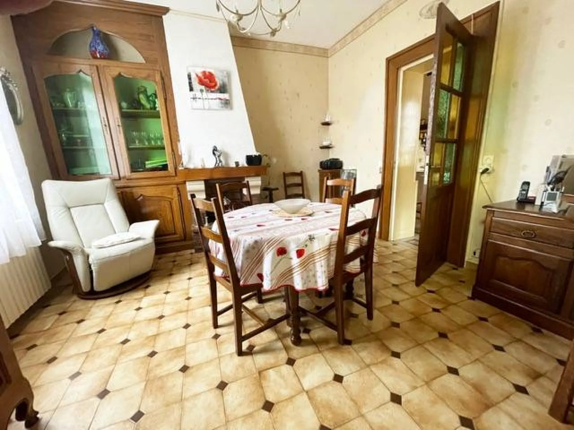 A acheter maison de ville en brique de 75m² avec garage et petit atelier sur 400m² sur la commune de CAUDEBEC LES ELBEUF 76320