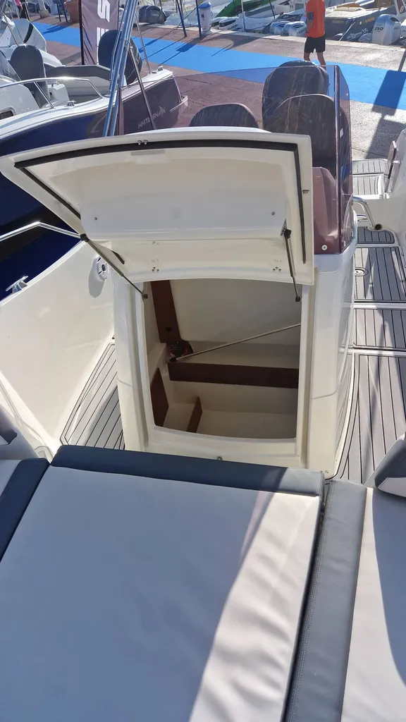 A vendre bateau open White Shark 240 CC Evo plaisance, sport et pêche à Bandol Var