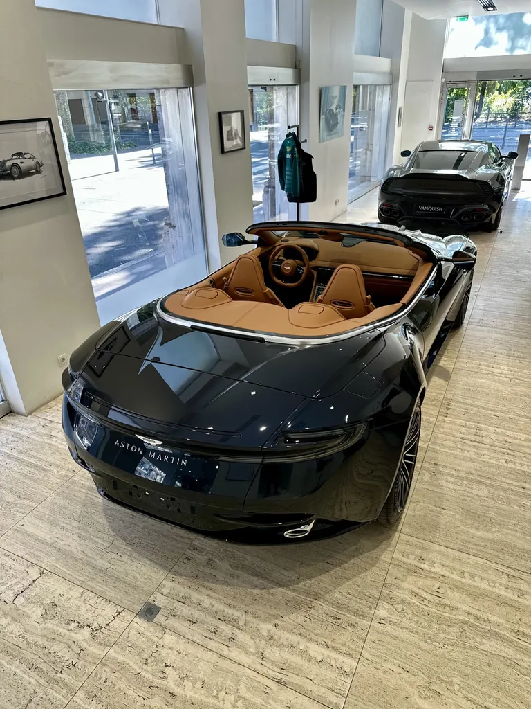 Traitement céramique sur Aston Martin DB12 Volante – EMB Detailing, votre expert automobile haut de gamme sur lyon proche de vienne