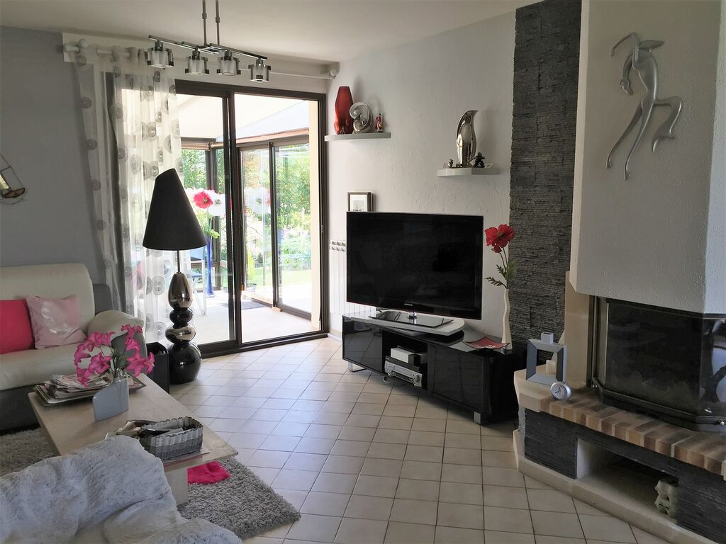 IMMOBILIER LISIEUX, Maison avec 3 chambres et un jardin