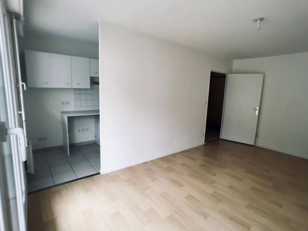 Acheter un F2 lumineux avec balcon proche du centre Rouen (76)