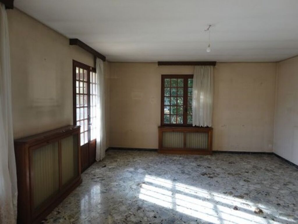 Maison 5 de plain pied Roquefort la Bédoule VENDU au coeur du village