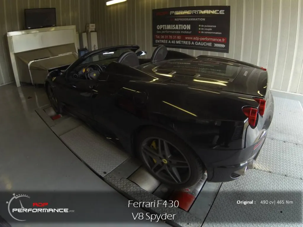 Ligne d'échappement haut de gamme Ferrari