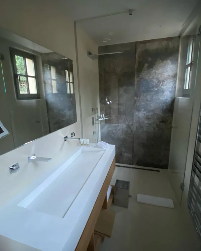 Rénovation des chambres et des suites de l'Hôtel Villa  Cosy, hôtel 5 étoiles à St Tropez