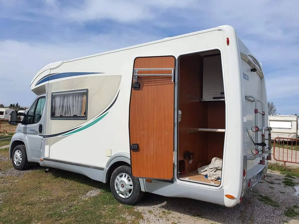 A SAISIR CAMPING CAR CHAUSSON SWEET MAXI dernier véhicule à la vente