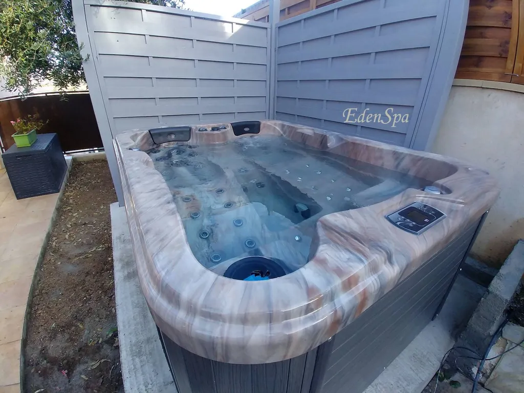 spa 3 places tuscan sun haut de gamme marseille