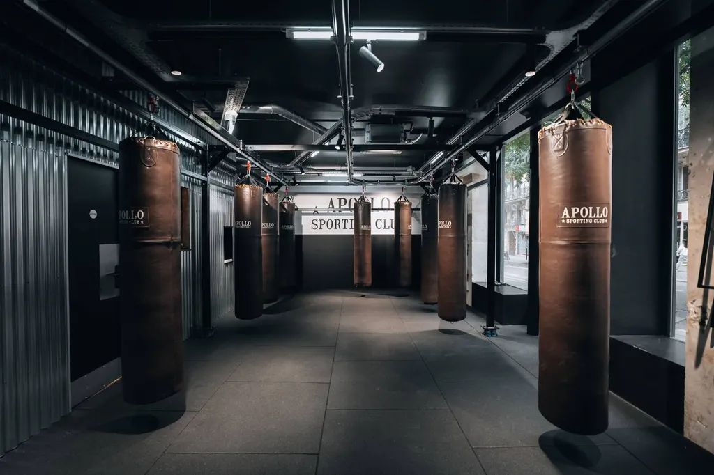 Activités sportives pour adolescents à Paris 9 : yoga, boxe, fitness et bien-être dès 16 ans