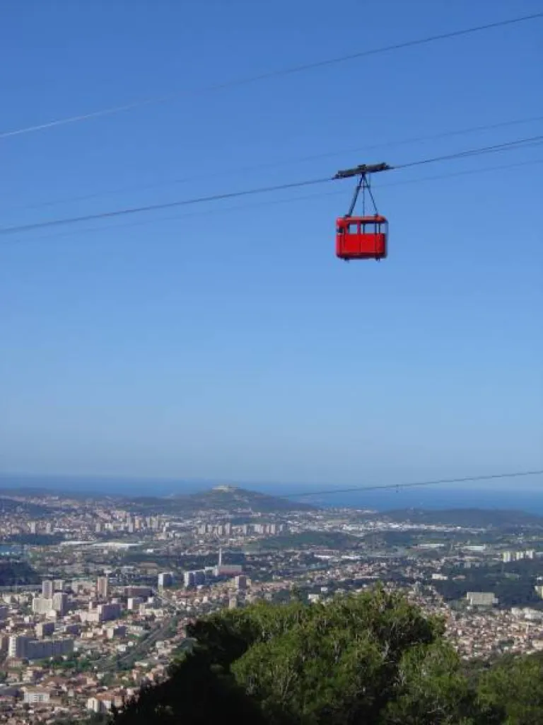 Office de tourisme de TOULON, dans le Var 83