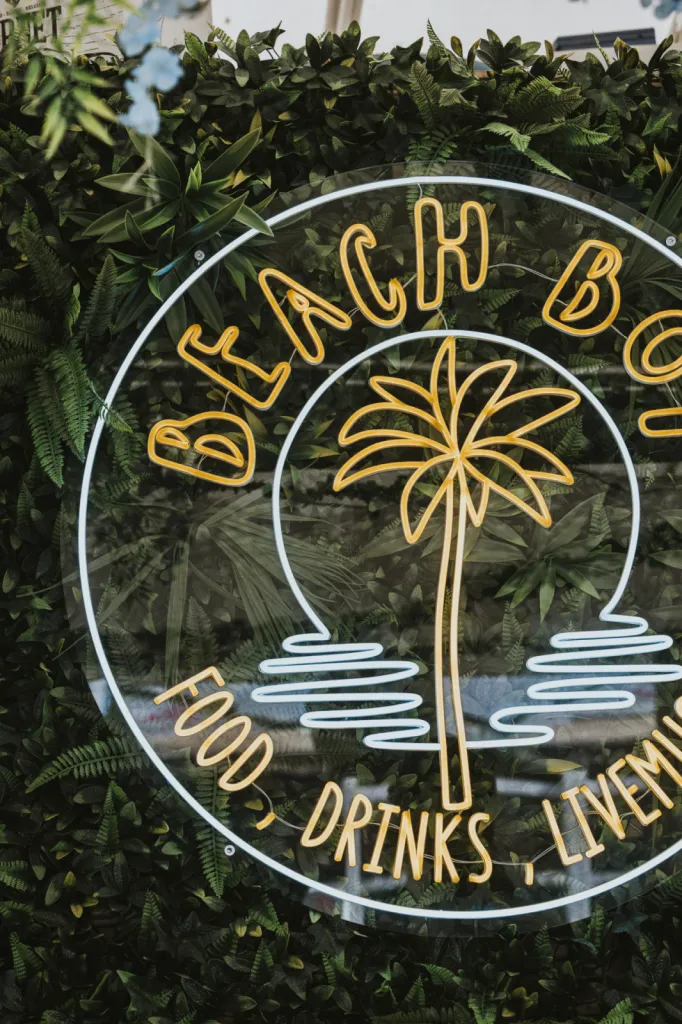 Privatisez le Beach Boy pour vos événements privés ! Que ce soit pour un anniversaire, une soirée entre amis, un afterwork ou même un événement d’entreprise !