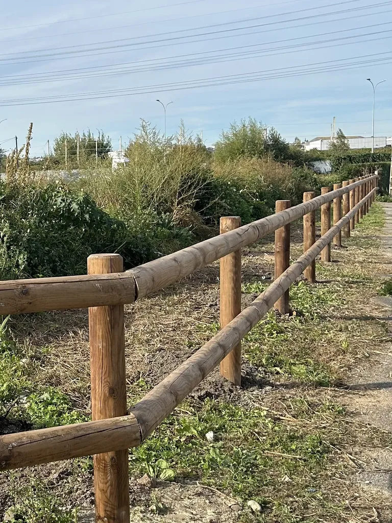 Pose de Clôtures de délimitation en bois, Ganivelles de Protection et Grillages sur Poteaux à Pont l'Évêque dans le Calvados 14 et ses Alentours