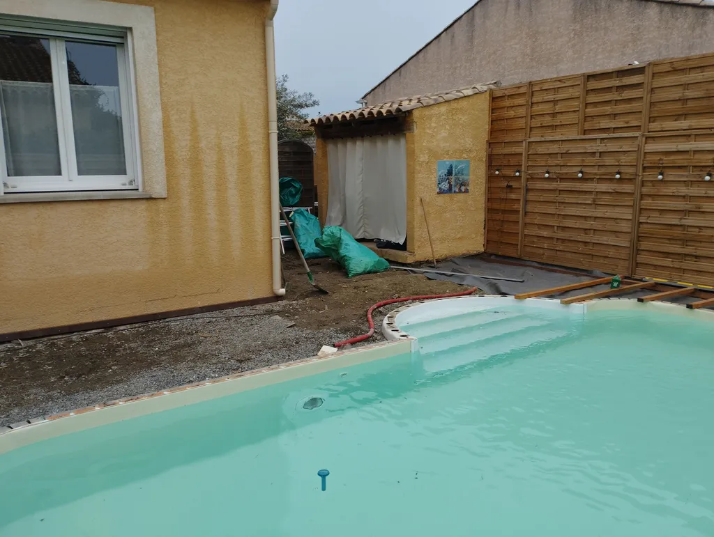 projet terrasse autour du coque de piscine 