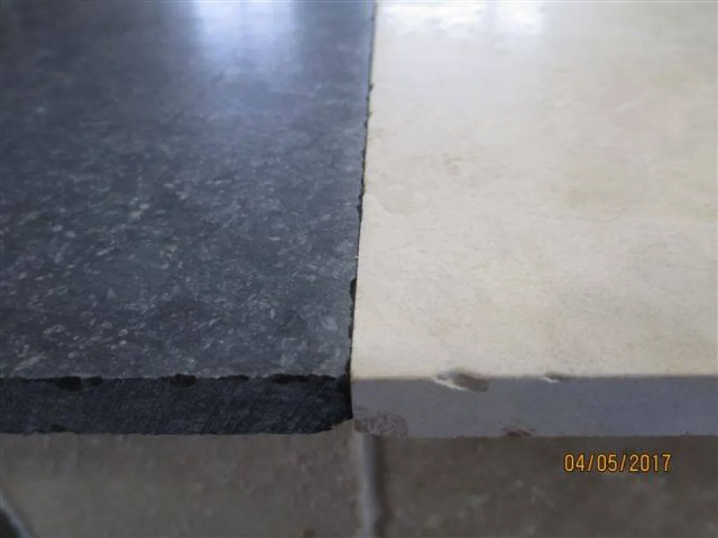 Pierre bleue du Hainaut, NIMES et AVIGNON