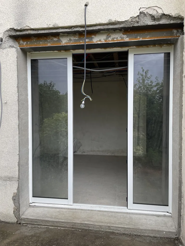 Devis gratuit pour ouverture d’un mur porteur avec pose d’un IPN et création d’une baie vitrée à galandage à Belleville en Beaujolais (Rhône – 69)