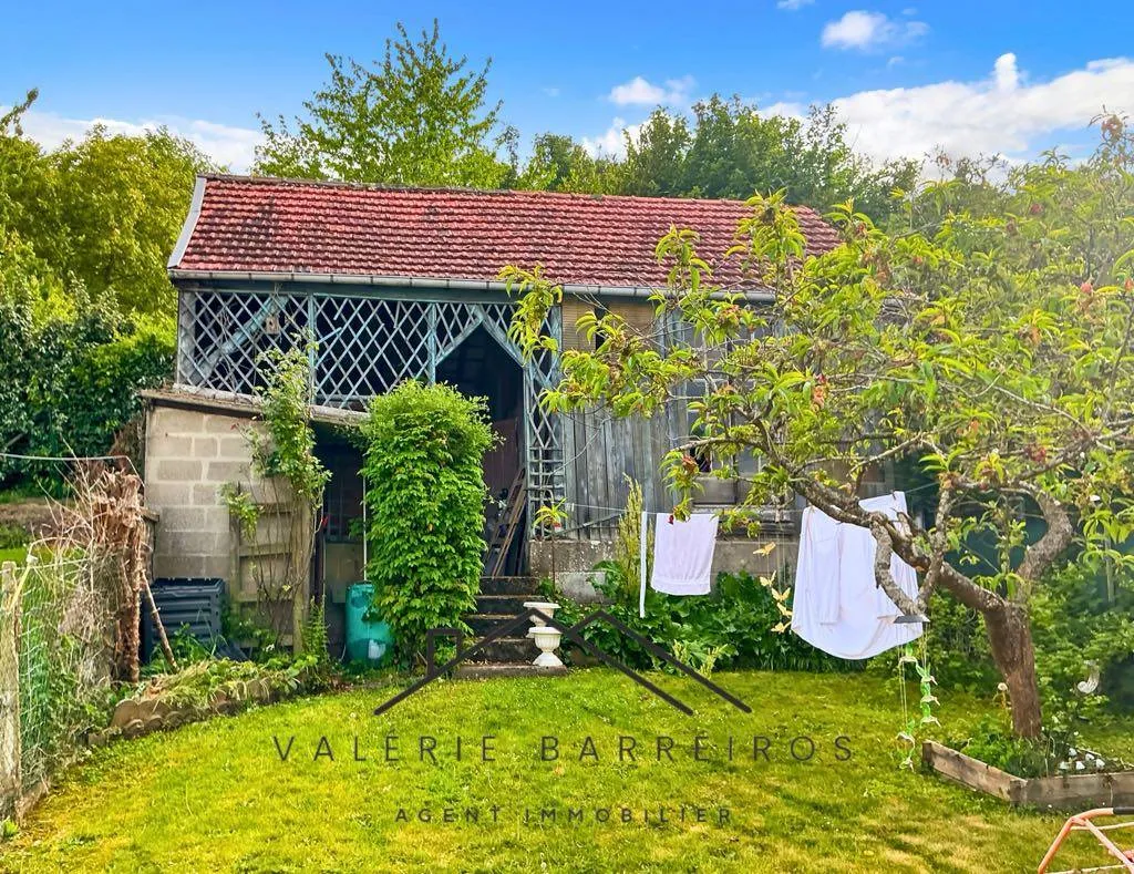 A vendre sur la commune de CAUDEBEC LES ELBEUF maison de 67 m² édifiée sur 278 m² de terrain