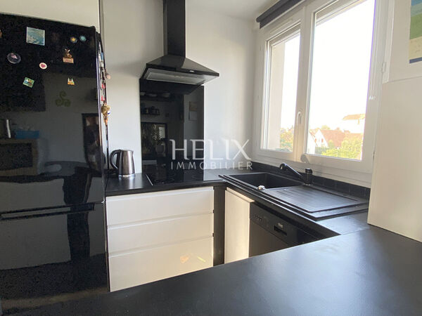 Le Pecq- quartier Mexique -3 pièces lumineux et traversant en parfait état