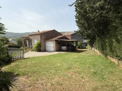 Maison de village 3 pièce(s) 2 chambre(s) 58.39 m² Taradeau (83460)