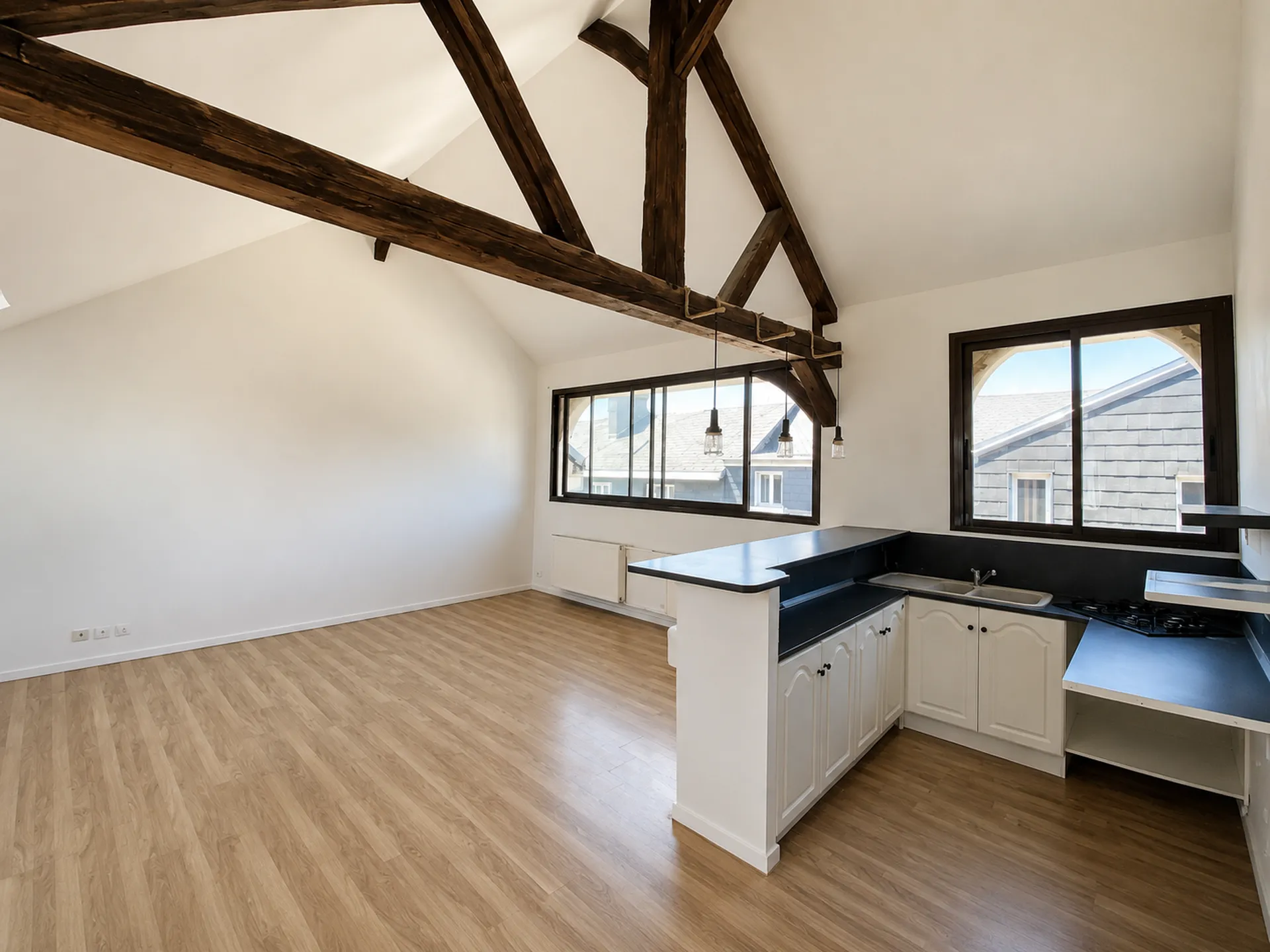 A louer  APPARTEMENT ROUEN - 3 pièces - 62 m2 - 912 € CC