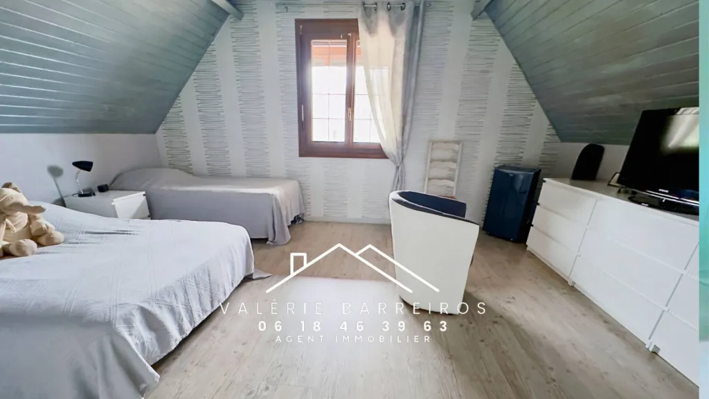 A acheter, maison de 170 m² sur un terrain de 623 m² sur la commune de ST PIERRE LES ELBEUF 76320