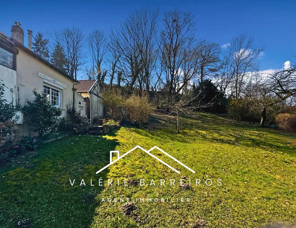 A acheter maison de 87 m² édifiée sur 1787 m² de terrain sur la commune de TOURVILLE LA RIVIERE 76410