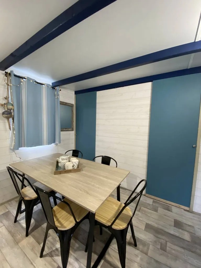 location de Chalet pour 5 personnes non climatisé à seulement 150m de la plage de Vias-Plage et  proche du Cap d'Agde