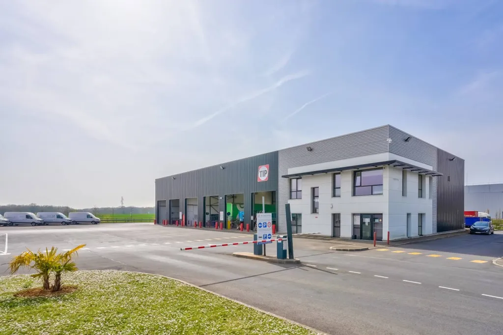 photos professionnel d'entrepôt à Vemars