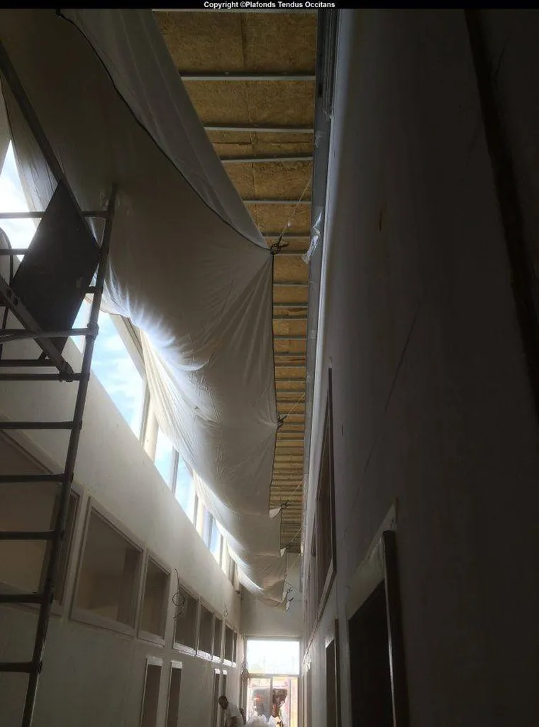 Plafonds Tendus Occitans - collège Lézignan Aude