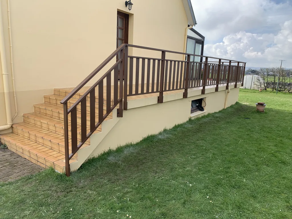 Installation de Garde-Corps d'Extérieur Sécurisé en Aluminium pour Balcon et Terrasse au Havre dans la Seine-Maritime 76