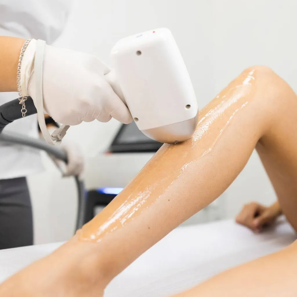 Épilation définitive laser des jambes à Roquevaire