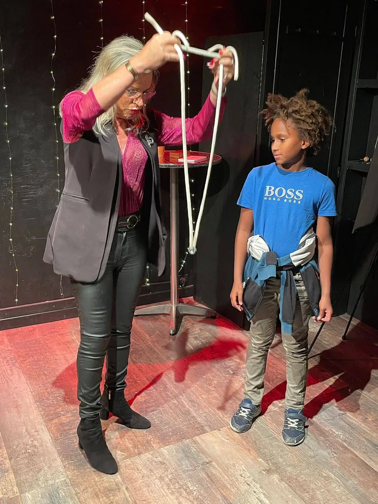 Magicien anniversaire enfant Saint-tropez