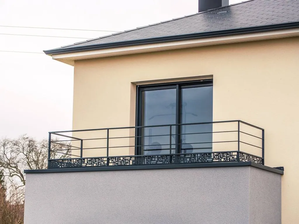 installation de garde corps pour le balcon de mon appartement à Strasbourg dans le Bas-Rhin