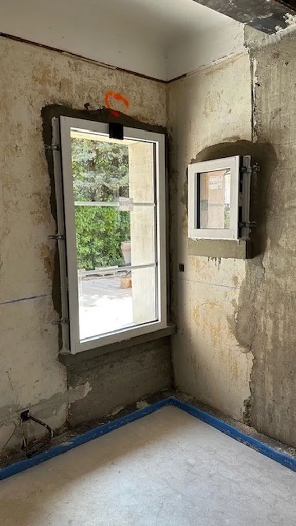 Rénovation de menuiseries en aluminium sur une ancienne maison à Aix-en-Provence