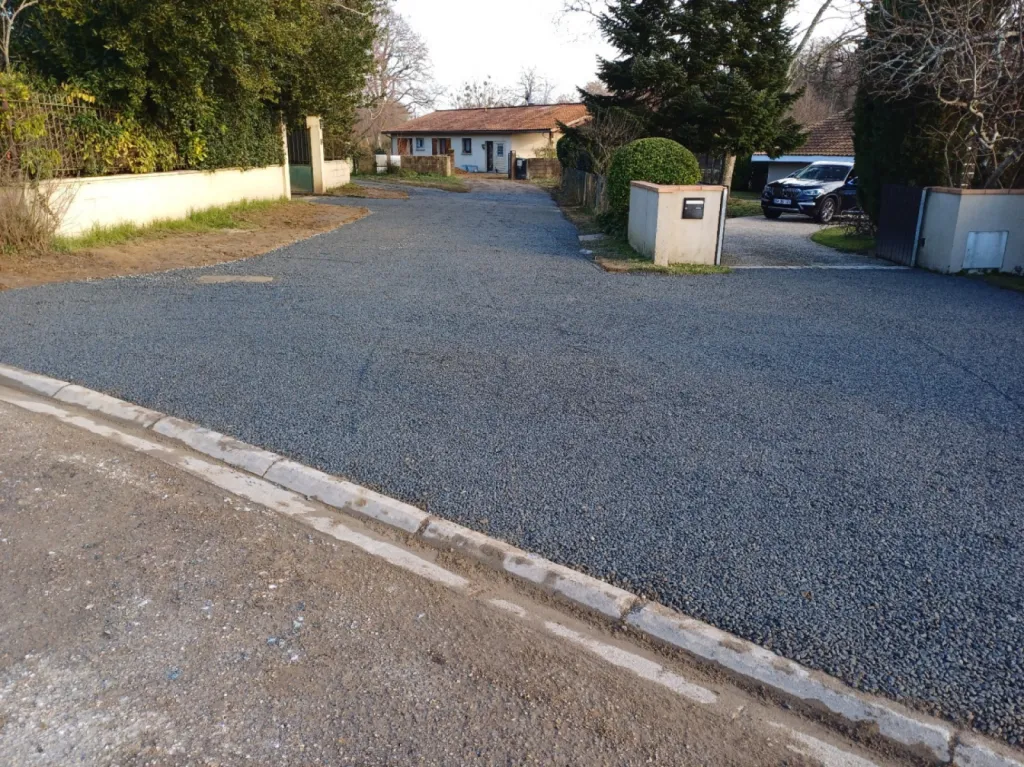 Chemin réhabilité en biorite bleu 4/10 à Léognan