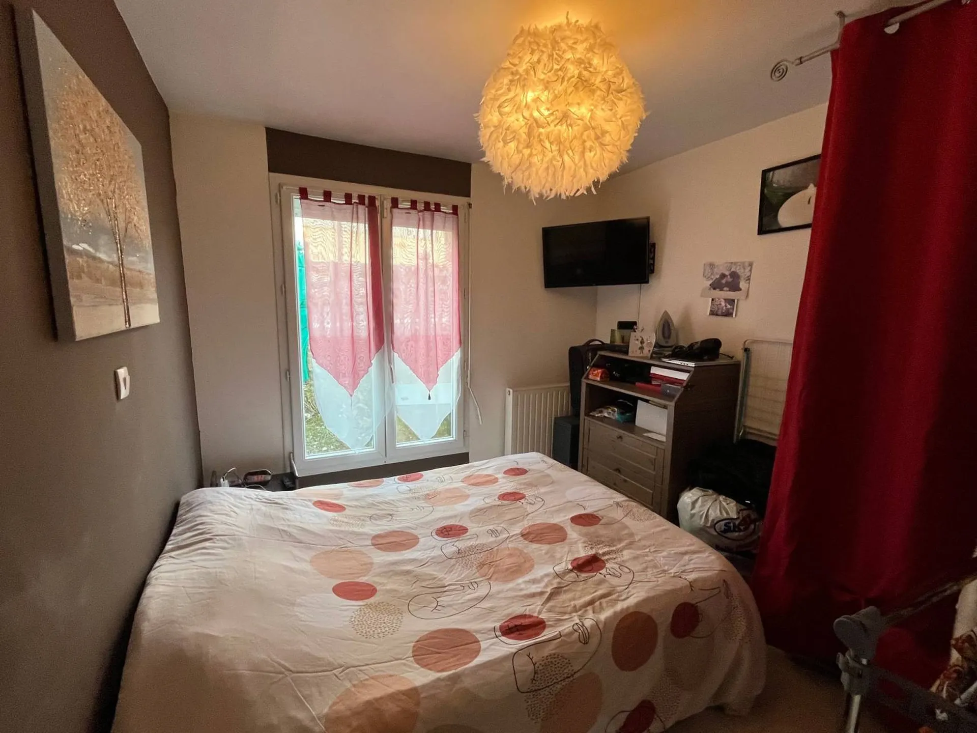 A vendre, maison en bon état général, située au Trait à proximité des commerces