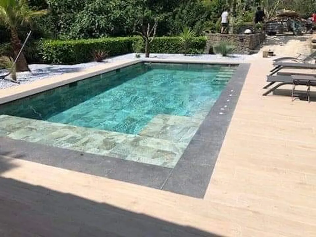 CARRELAGE PISCINE PIETRA DI BALI - VERDE DI BALI