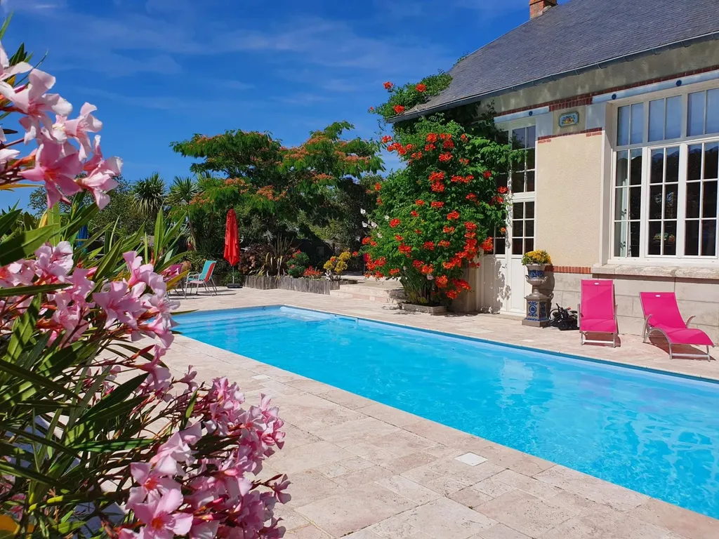 acheter une maison de vacances au calme dans le perche sarthois avec 5 chambres et une piscine