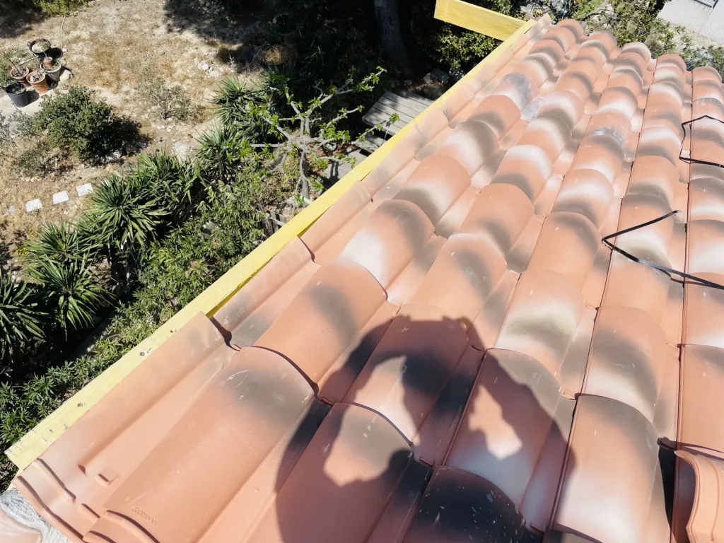 Réfection d’une toiture avec rénovation de charpente et isolation sur Aix en Provence.