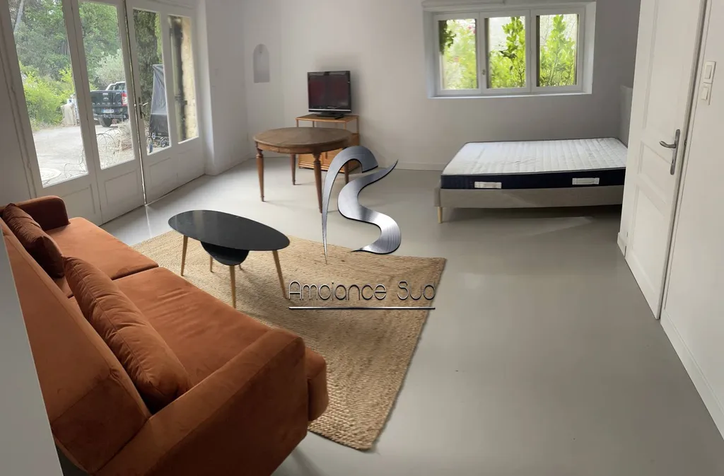 Rénovation de sol intérieur en béton ciré coulé gris