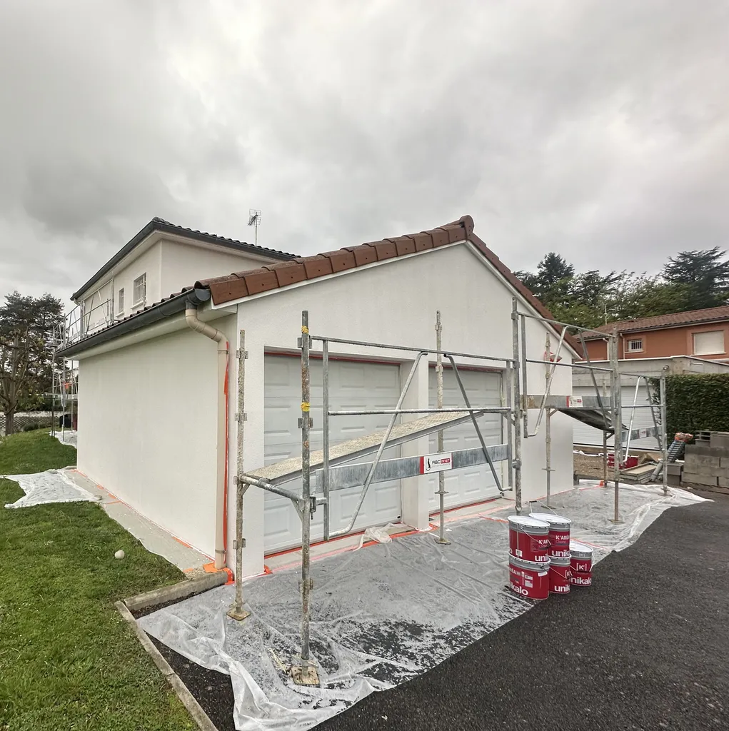 Entreprise spécialisée dans la Rénovation et la Peinture de Façade à Saint-Etienne en Auvergne-Rhône-Alpes SARL KAYACI