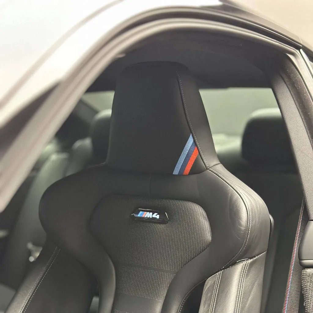 Lustrage brillance sur une BMW M4 CS à Le Mans (72)