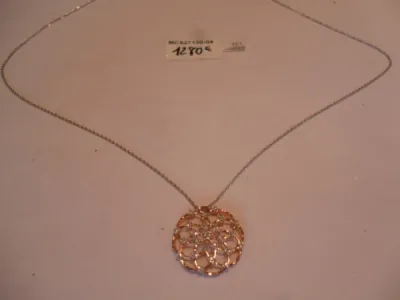 Collier assorti à la bague en or blanc et en or rose. Poids. 3,43 Diamant 0,25ct Ref 36442 Prix: 1280€