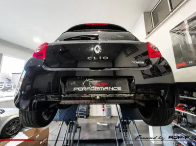 Ligne Akrapovic Evolution pour Clio III RS Phase 2 | ADP Performance