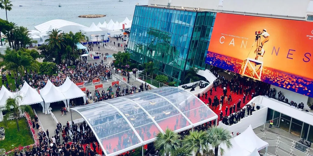 Convention internationale à Cannes