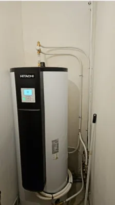 Installation chauffe eau thermodynamique au Puy St Réparade à côté de Pertuis