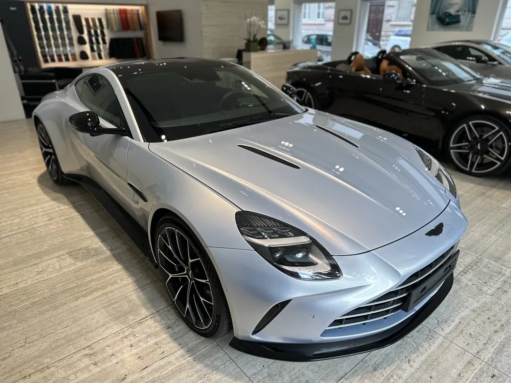 Aston Martin Vantage – Traitement céramique et detailing à Lyon Ouest proche saint Étienne 