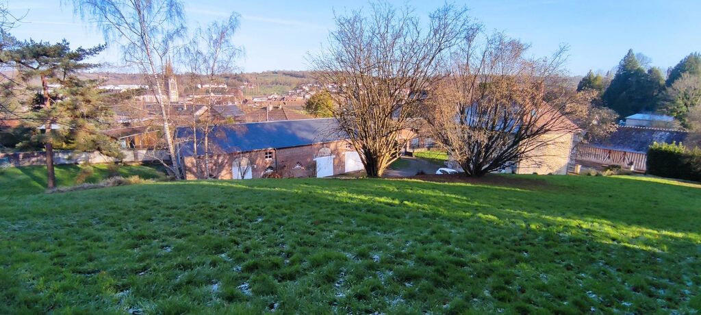 Achat, belle propriété dans le centre-ville de VIMOUTIERS (61120)